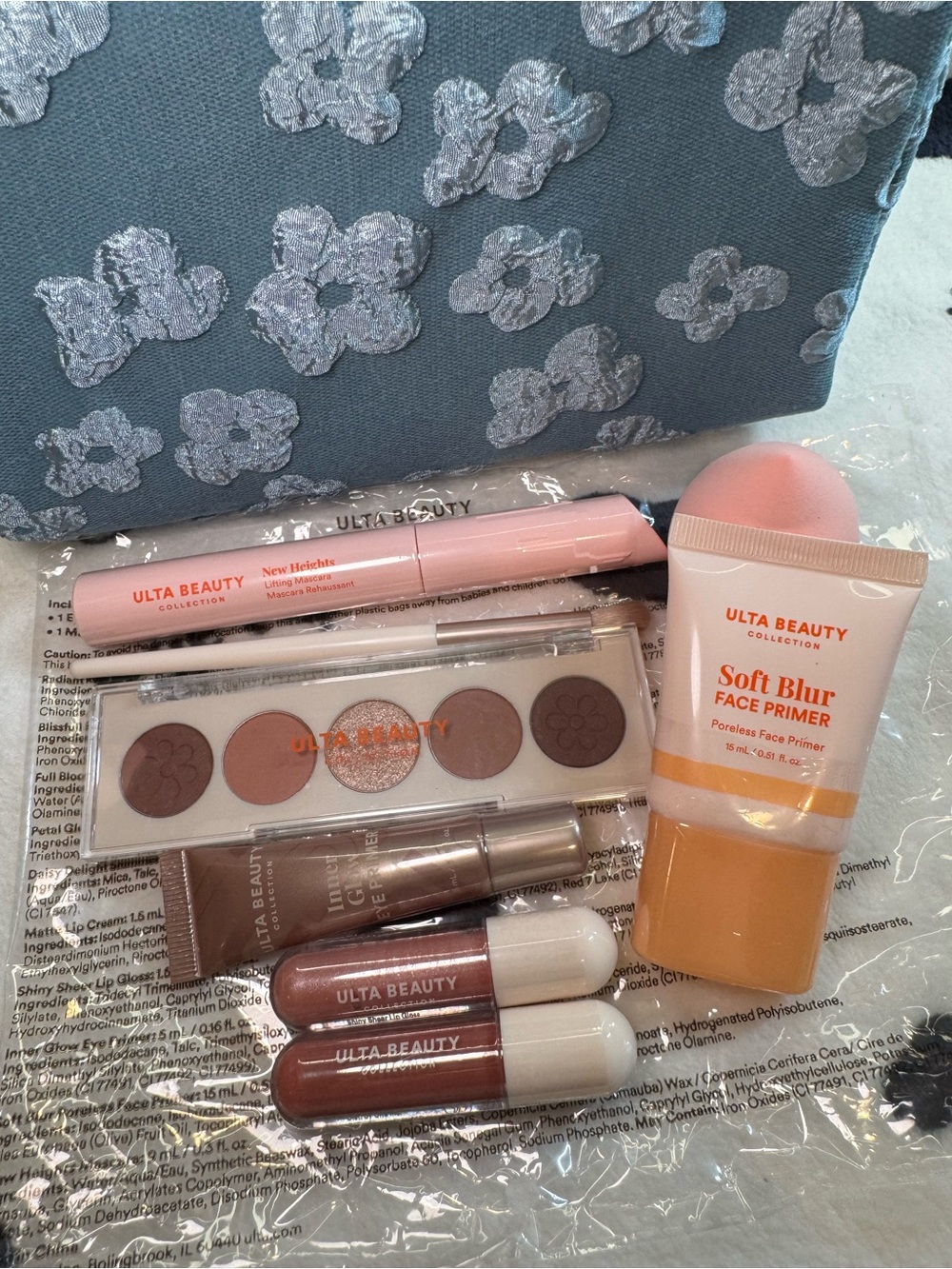 ULTA BEAUTY COLLECTION MAKEUP SET